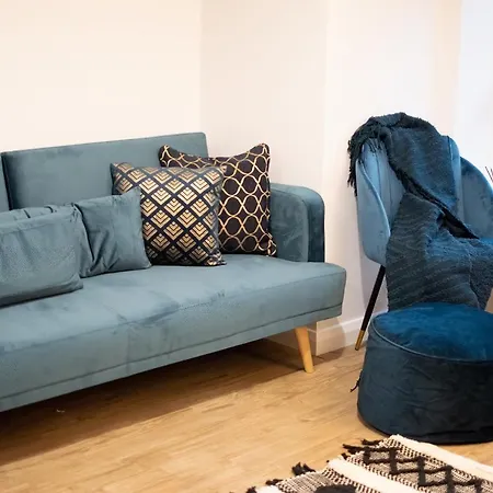 Moseley Gardens Fallowfield Manchester Room photo